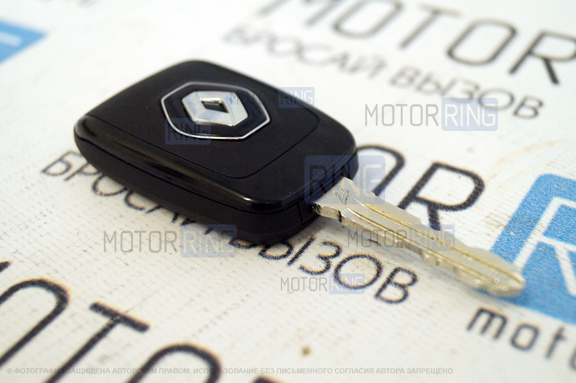 Пульт ключа дистанционного управления на 3 кнопки с чипом Renault HITAG 3 PCF 7939 (Renault Start - кнопка автозапуска)