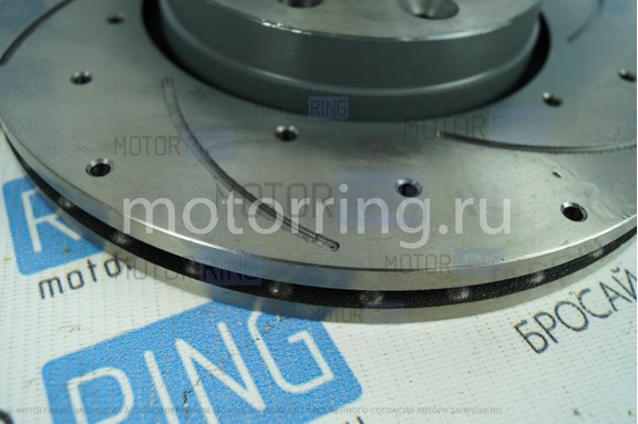 Вентилируемые передние тормозные диски БАС Sport R15 с насечками и перфорацией для Лада Веста, Веста NG, Икс Рей, Искра, Ларгус, Ларгус FL, Нива Тревел с 2026 г.в., Renault Logan, Sandero, Megane, Clio, Nissan Micra, Note, Tiida