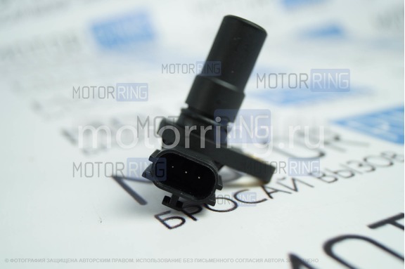 Датчик скорости вращения вала КПП нижний Roers Parts