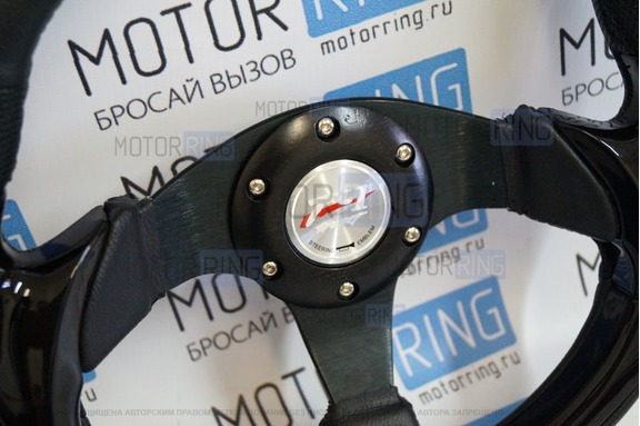 Спортивный руль R1 обод из экокожи с цветной вставкой для ВАЗ 2108-21099, 2110-2112, 2113-2115