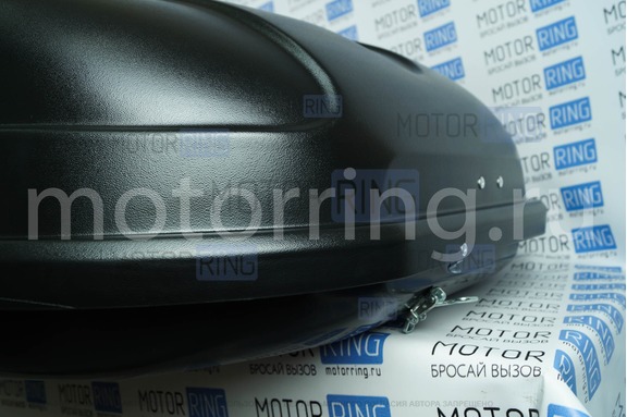 Автобокс YUAGO Pragmatic тиснение EuroLock 410 литров