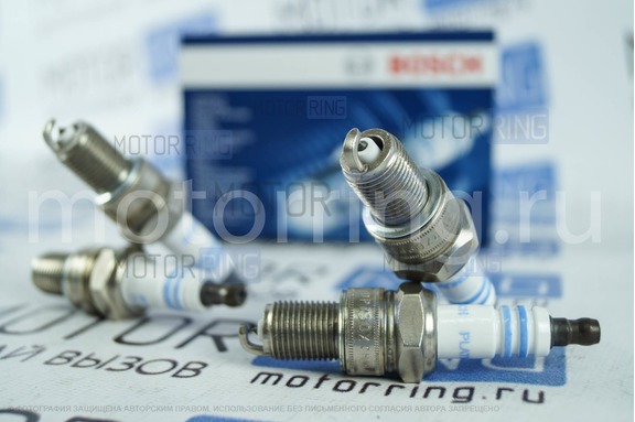 Комплект свечей зажигания BOSCH PLATINUM на 8кл ВАЗ 2108-21099, 2110-2112, 2113-2115, Лада Приора, Калина, Калина 2, Гранта