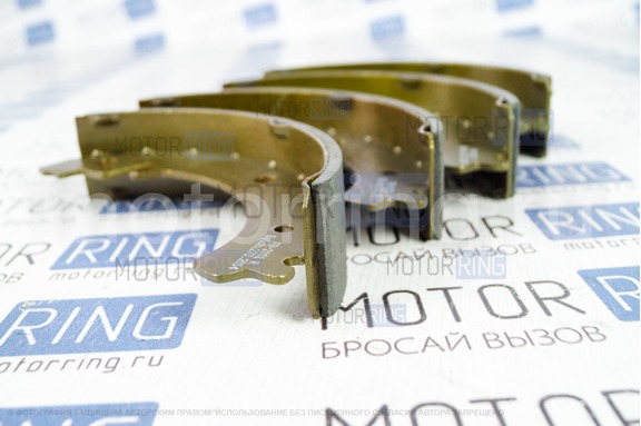 Тормозные колодки задние FORTECH под тормозные барабаны для ВАЗ 2101-2107, Лада 4х4, Нива Легенд, Нива Тревел, Шевроле Нива