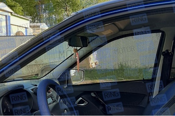 Съемная москитная сетка Lite на магнитах на передние стекла для ВАЗ 2105