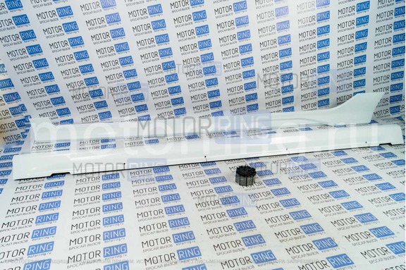 Накладки на пороги ЮролТюнинг 2.0 для Лада Веста, Веста NG