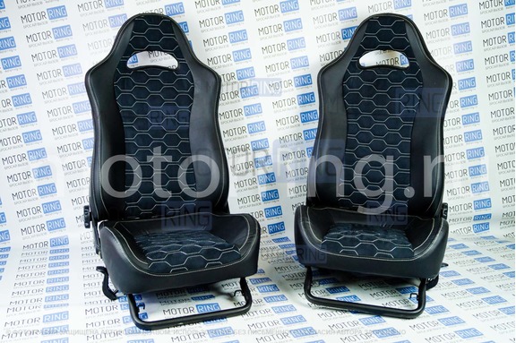 Комплект анатомического салона Recaro в сборе экокожа с алькантарой (строчка Соты) для ВАЗ 2108-21099, 2113-2115, 5-дверная Нива 2131