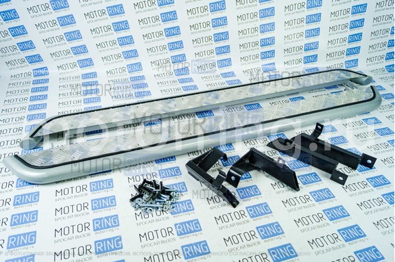 Защита порогов PT Group 51мм серебристая (Искра) с алюминиевой площадкой для Lifan X60 с 2012 г.в.