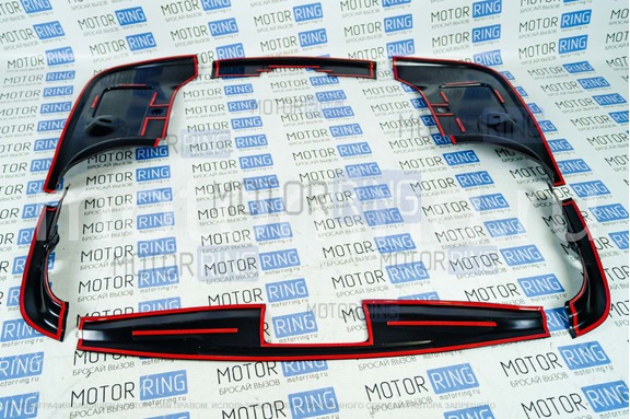 Накладки PT Group на дверь багажника для Renault Duster