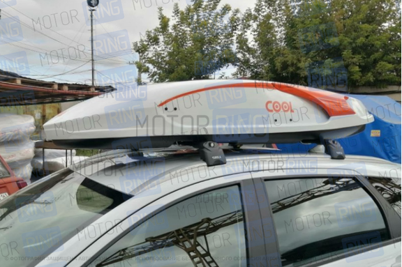 Автобокс YUAGO COOL глянцевый 400 литров