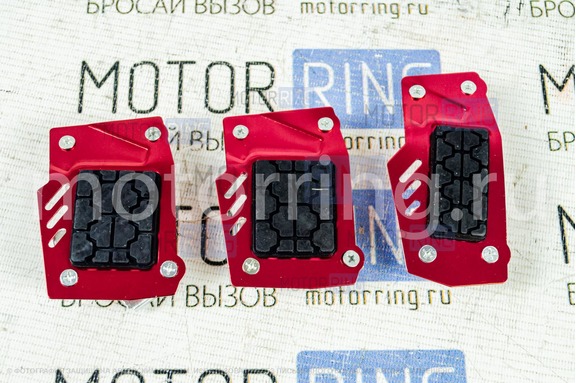 Накладки на педали Type R красные c квадратным резиновым протектором