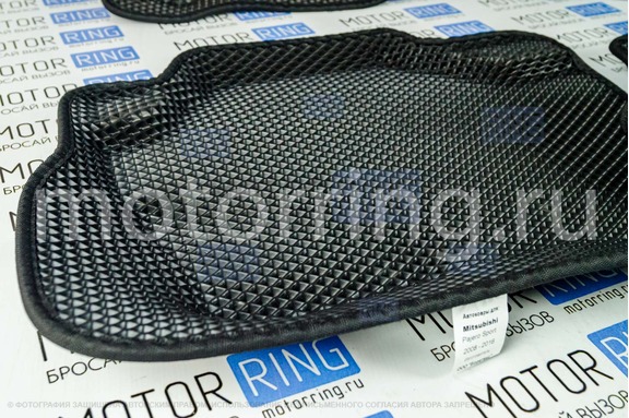 Формованные коврики EVA 3D Boratex в салон для Mitsubishi Pajero Sport 2008-2016 г.в.