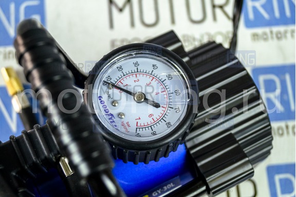 Автокомпрессор Goodyear GY-30L в сумке