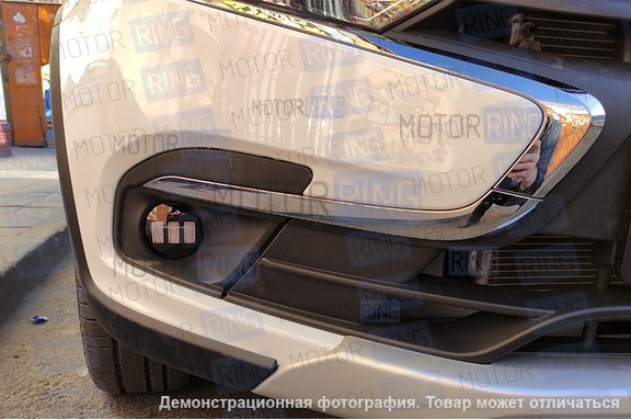 Диодные ПТФ двухцветные Sal-Man (бело-синий 6000К и желтый 3000К) 50W 4600lux для Лада Гранта FL, Веста, Веста NG, Икс Рей, Ларгус FL, Нива Урбан, Искра, Рено