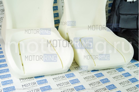 Комплект для сборки сидений Recaro экокожа (центр с перфорацией) для 3-дверную Лада 4х4 (Нива) 21213, 21214