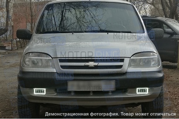 Светодиодные противотуманные фары Sal-Man 40W 3600lux 4 полосы с ДХО для ВАЗ 2110-2112, 2113-2115, Шевроле Нива до рестайлинга 2009 года