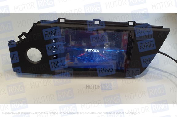 Мультимедийная система (магнитола) Teyes CC2LPlus дюймов Андроид 8.1 (4 ядра, 2/32Gb) с комплектом для установки для Kia Rio X Line