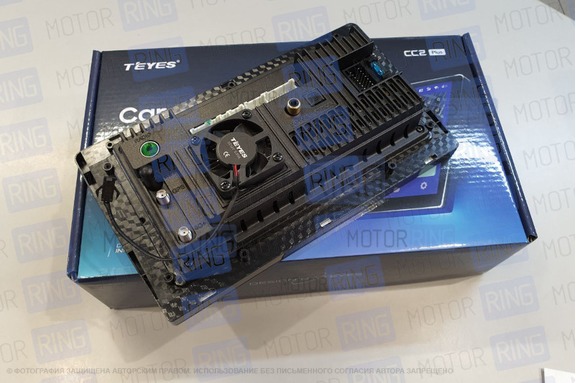 Мультимедиа (магнитола) Teyes CC2 Plus 3\32 ga 9 дюймов Андроид 10 с установочным комплектом для Kia Rio 4