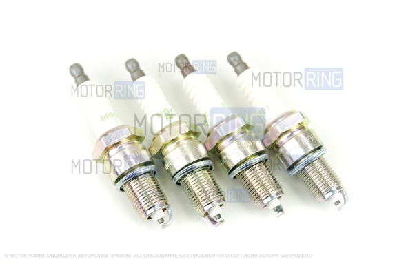 Свечи зажигания NGK-10 для 8 кл инжекторных ВАЗ 2108-21099, 2110-2112, 2113-2115, Гранта, Калина, Приора, Датсун