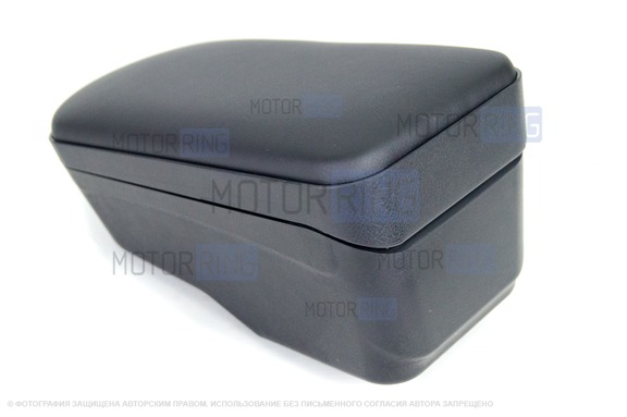 Подлокотник ArBox2 для Рено Дастер 2010-2021 г.в.