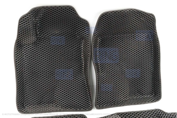 Формованные коврики EVA 3D Boratex в салон для Toyota Avensis 2002-2009 г.в.