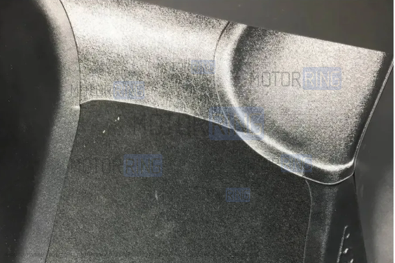 Площадки передние под ноги водителя и пассажира для Skoda Rapid, Volkswagen Polo с 2020 г.в.