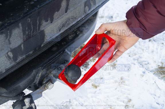 Кронштейн PBK для подъема за фаркоп реечным домкратом типа Hi-jack