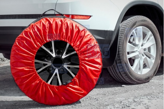 Черно-красные широкие чехлы AutoFlex для хранения автомобильных колес размером от 15 до 20 дюймов