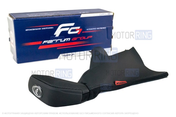 Модельная ручка КПП Ferrum Group Grand Sport из экокожи с алькантарой, шильдиком и пыльником для Лада Веста
