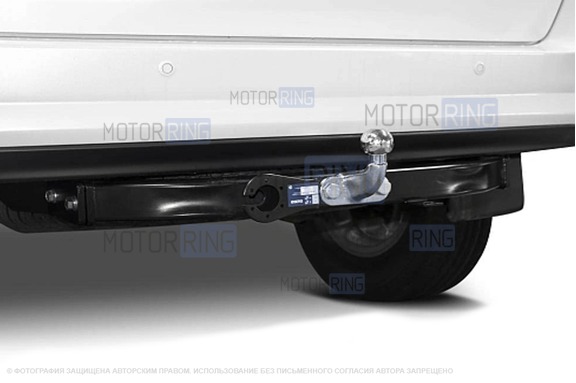 Фаркоп Berg F.5715.001 с шаром типа F (1500кг) для Toyota Fortuner с 2017 г.в.