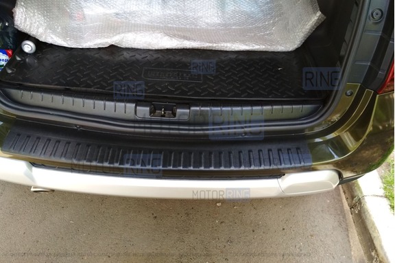 Накладка на задний бампер Тюн-Авто для Renault Duster 2010-2021 г.в.