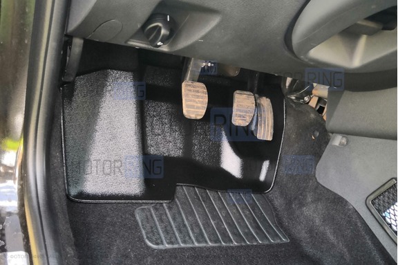Площадка под педали для Лада Икс Рей, Renault Arkana, Duster, Kaptur, Logan, Sandero, Nissan Terrano