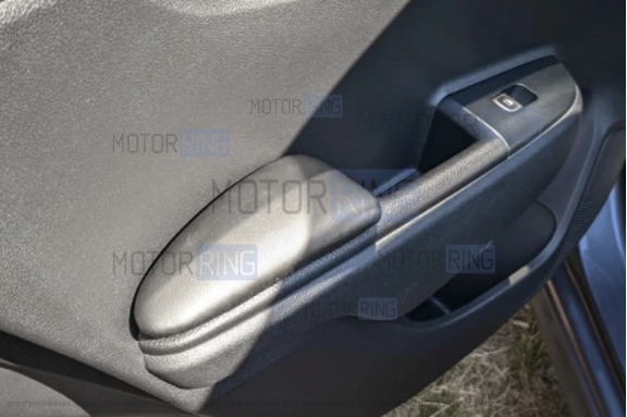Подлокотники ArmAuto на задние двери для KIA Rio 4 с 2017 г.в.