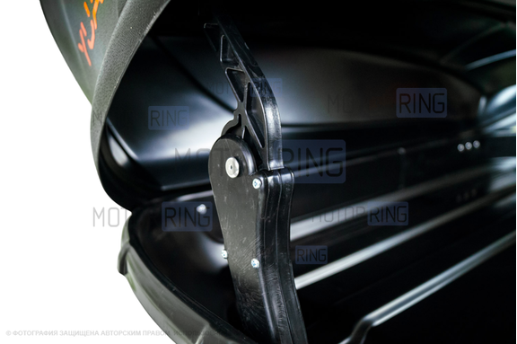 Автобокс YUAGO Optima тиснение EuroLock 390 литров