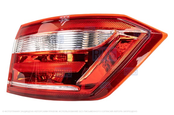 Фонарь задний правый аналог ML на крыло для Лада Веста