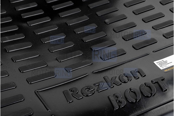 Пластиковый коврик Rezkon в багажник с узором Ромб для ВАЗ 2105, 2107