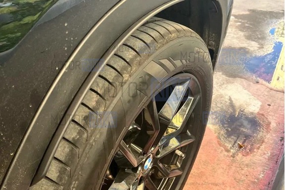 Черные матовые накладки на расширители передних арок INMAX для BMW X3 (G01), X4 (G02)