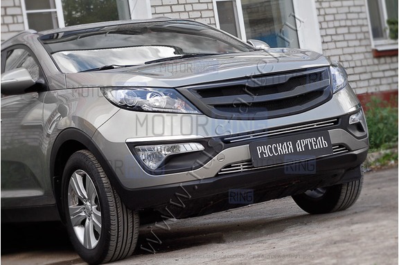 Решетка радиатора Русская Артель с перемычкой (черная сетка) для KIA Sportage 3 2010-2015 г.в.