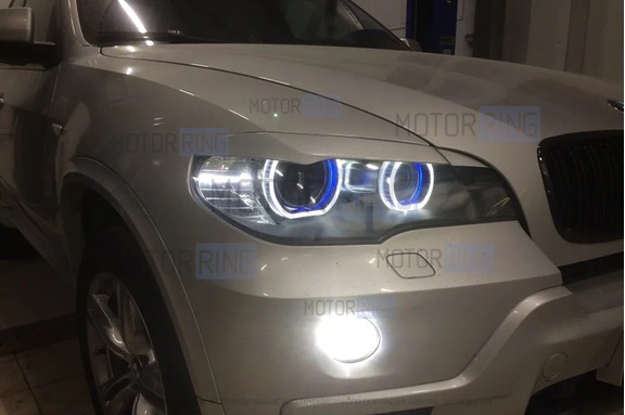 Широкие реснички-накладки на фары для BMW X5 (E70) 2006-2013 г.в.